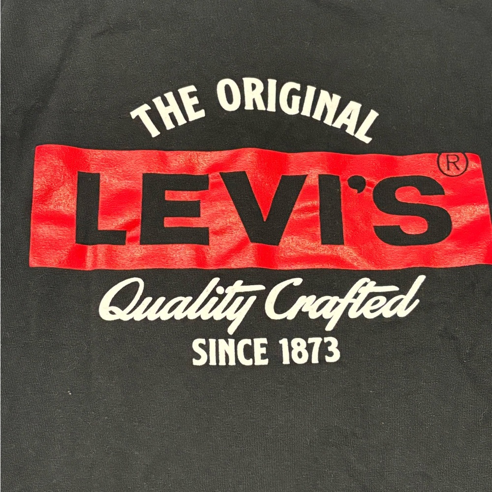 Long sleeved Levi’s shirt